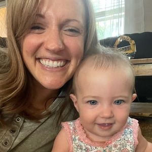 Meet your Posher, Danae